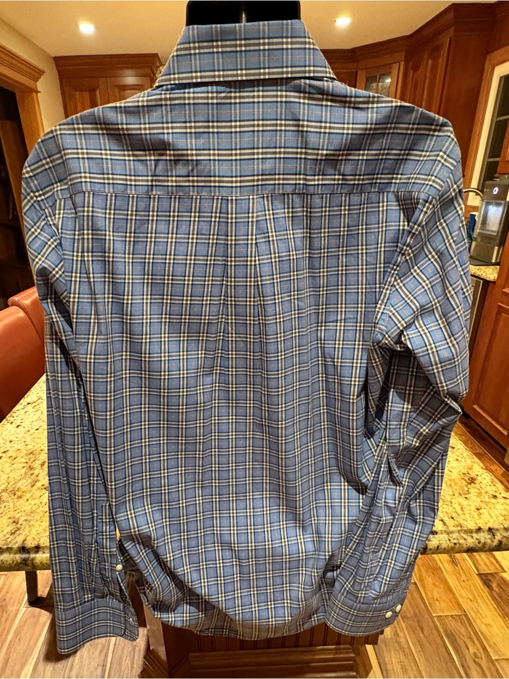 Peter Millar men’s button front shirt. Sharp blue plaid. Large - Picture 5 of 5